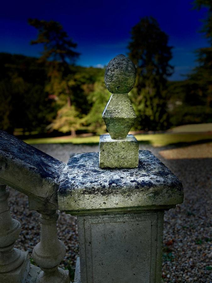 Richard Lequet Domaine Gastronomique Du Val D Atur Hotel Boulazac Isle Manoire Exterior photo